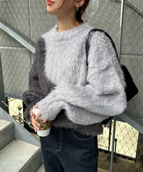 andme（アンドミー） ニット セーター 配色シャギー起毛ショート丈