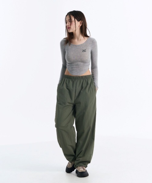 MUCENT（ムセント） tシャツ 「日本未発売/WEB限定」/Uネック 裾