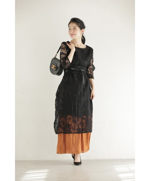 再入荷9月29日 （黒）バラの透かし絵浮かぶふんわりシルエットミディアムワンピース cawaii w54591ss S~L対応 パーティー 女子会 大人女子 春 秋 夏 お洒落 大人可愛い レディース ファッション 大人 ママ ミセス 30代 40代 50代 60代 cawaii ワンピース （黒）バラの透かし絵浮かぶふんわりシルエット