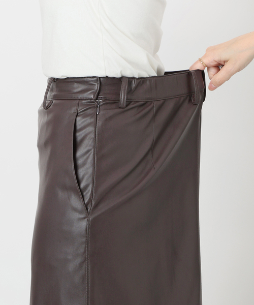 【完売品】SLOBE IENA スローブイエナ　フェイクレザーフレアスカート セール】フェイクレザーフレアスカート（スカート）｜SLOBE IENA