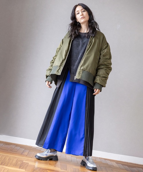 OSMOSIS（オズモーシス） パンツ サイドプリーツパンツ レディース