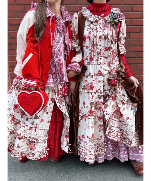 PINK HOUSE（ピンクハウス） ブローチ モチーフ付きハートモチーフ