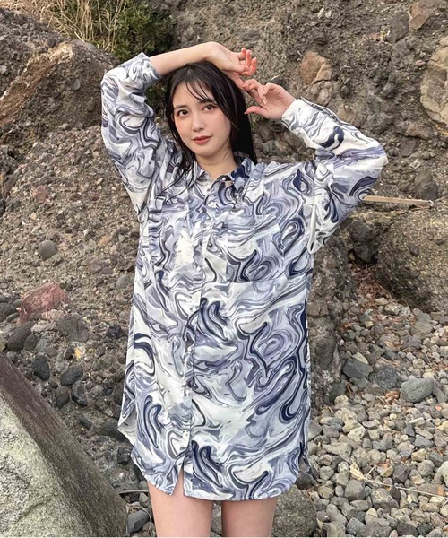 Django Atour コットン水玉シャツ　ノーカラー　Sサイズ　未使用 AS KNOW AS（アズノゥアズ） ブラウス シャツ Wポケットサイドスリット