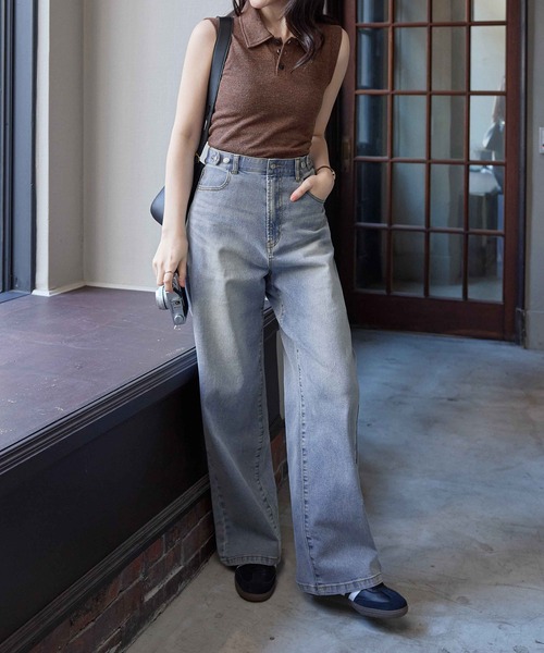 Chloeho★ロゴパッチ ワイドレッグ ジーンズ Chloé デニム製ワイドレッグジーンズ の青色 CHC24ADP02150402