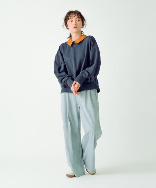 WHYTO トレーナー スウェット 「WHYTO./ホワイト」シャツの襟の