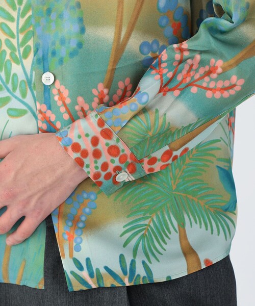 CABAN シルク100% 花柄長袖シャツ Sサイズ CABAN シルク100% 花柄長袖シャツ Sサイズ 柄シャツ 花柄