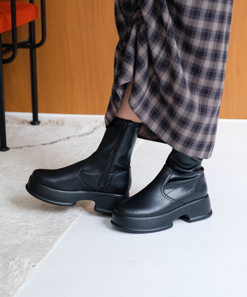 kastaneボリュームソールミドルブーツ new arrival】 ▪︎ ボリュームソールミドルブーツ ¥10,450