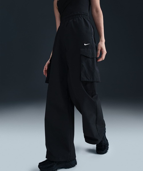 NIKE ミッドライズ カーゴパンツ ブラック HM6977-010 NIKE ミッドライズ カーゴパンツ ブラック HM6977-010 - メルカリ