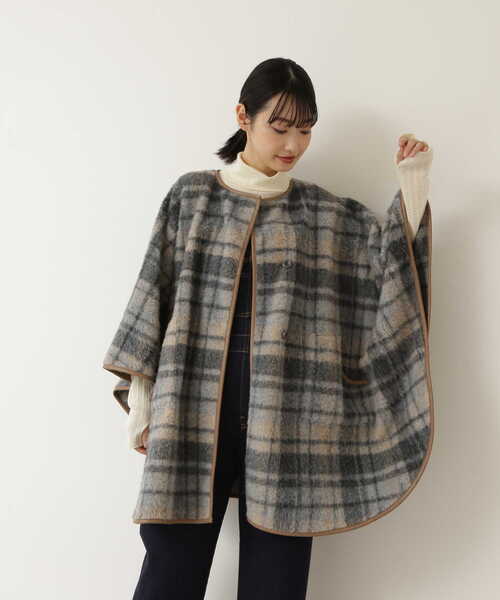 「NATURAL BEAUTY BASIC」 ポンチョ MEDIUM オフホワイト レディース_画像4