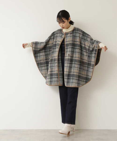 「NATURAL BEAUTY BASIC」 ポンチョ MEDIUM オフホワイト レディース_画像9