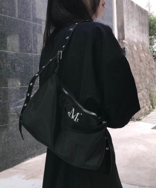MUCENT（ムセント） ショルダーバッグ バッグ 「日本未発売/WEB限定