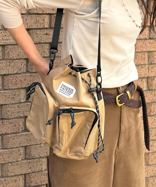 FREDRIK PACKERS ショルダーバッグ バッグ 「FREDRIK PACKERS