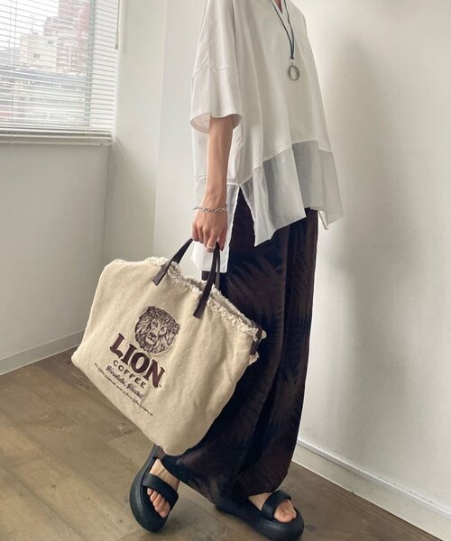 【ウッチー】SUM1STYLE スミスタイル フリルTシャツ ブラック ウッチー様専用】SUM1STYLE スミスタイル フリルTシャツ