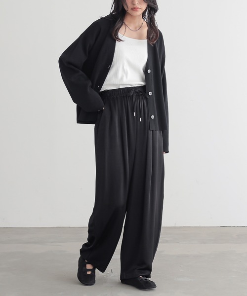 ⭐︎新品未使用タグ付き⭐︎ブラック プリーツデザイン カーディガン for/c（フォーシー） カーディガン 「新色追加」スウェットライクV