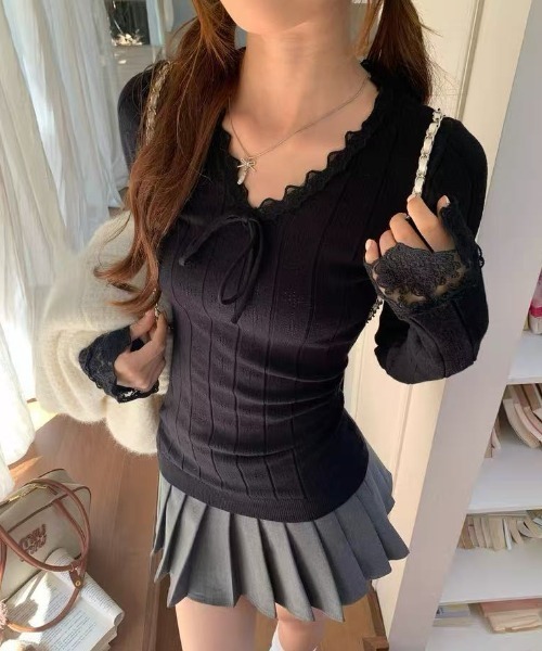 AsRiRe ニット セーター 25aw レース付き/vネックニットトップス