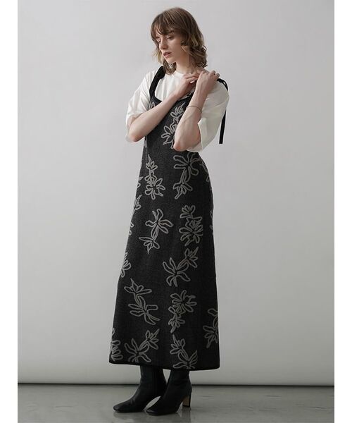 ワンピース yourmle back ribbon flower jacquard ワンピース SHOULDER RIBBON FLOWER JACQUARD KNIT ONEPIECE