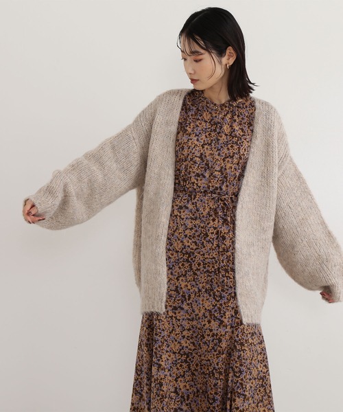 「NATURAL BEAUTY BASIC」 ニットカーディガン MEDIUM ベージュ レディース_画像2