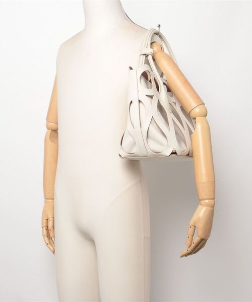 MARY AL TERNA（メアリオルターナ） トートバッグ ONE SIZE ホワイト系