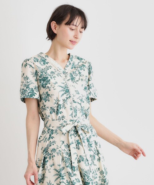 LAURA ASHLEY（ローラアシュレイ） ブラウス シャツ 半袖 「洗える