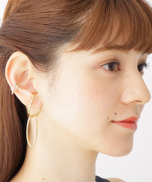 美品　ココシュニック　オーバル型チャーム シルバー ロケットネックレス オーバル GP（ネックレス