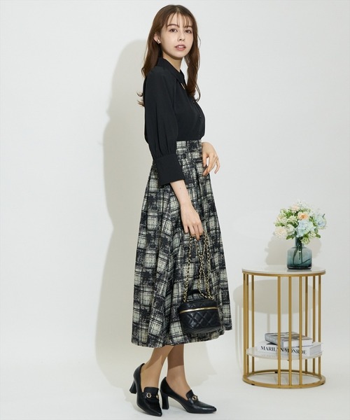 SWINGLE（スウィングル） スカート アートチェックタックフレア