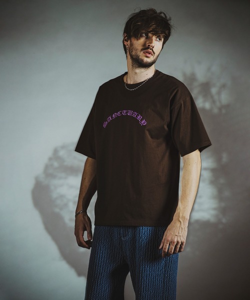 NO ID.（ノーアイディー） tシャツ 「NO ID.」Sanctuary Embroidery