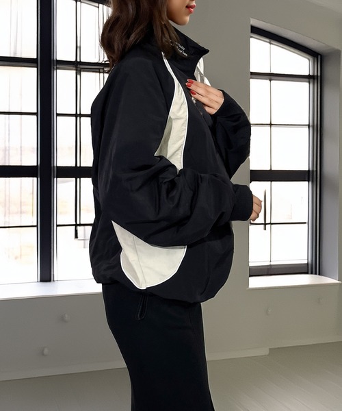 美品★ビアズリー★タフタバルーンスリーブジャケットブルゾン★ブラック★春秋 BEARDSLEY（ビアズリー）の「タフタバルーンブルゾン（ブルゾン）」 - WEAR