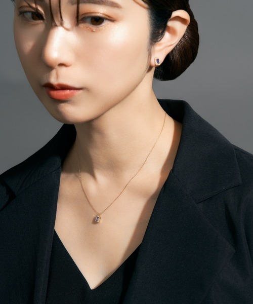 ネックレス K18 ダイヤモンド ヘイロー/取り巻き カラーストーン ネックレス 3x5 レディース メンズの画像