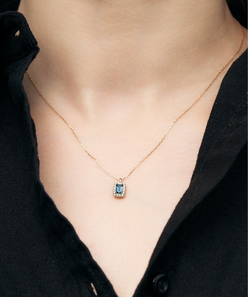 ネックレス K18 ダイヤモンド ヘイロー/取り巻き カラーストーン ネックレス 3x5 レディース メンズの画像