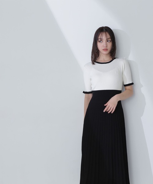 【新品】NATURAL BEAUTY BASIC ニットワンピース PSサイズ Oggi掲載】バイカラーニュアンスネックニットワンピース