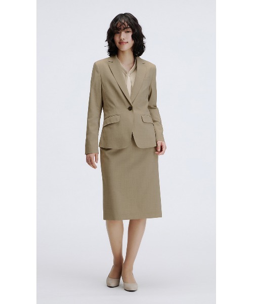 AOYAMA スカートスーツ 「洗える・防シワ・ストレッチ」美しく見せる