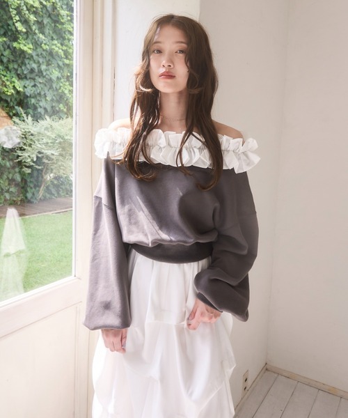 mellowneon（メロウネオン） トレーナー スウェット オフショルフリル