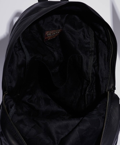 MR.OLIVE（ミスターオリーブ） デイバック リュック WATERPROOF LIGHT
