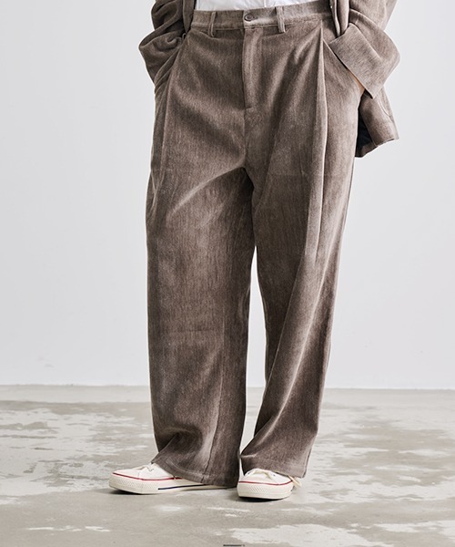 Revo. スラックス シェニール織り 2タック ワイドストレート