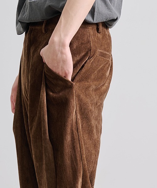 Revo. スラックス シェニール織り 2タック ワイドストレート