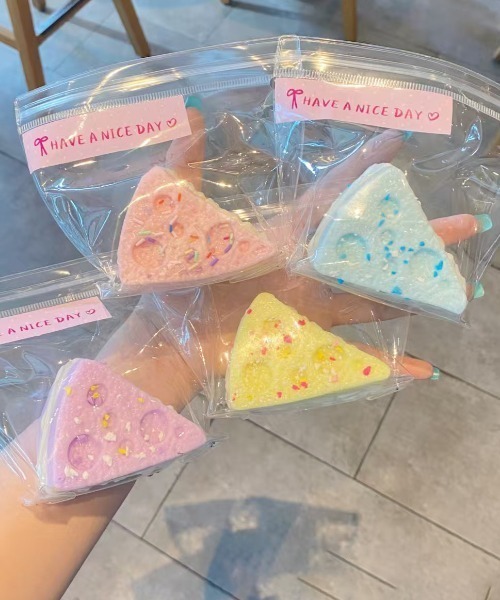 LACーVERT おもちゃ 「水感スクイーズ」チーズケーキ : ZOZOTOWN Yahoo