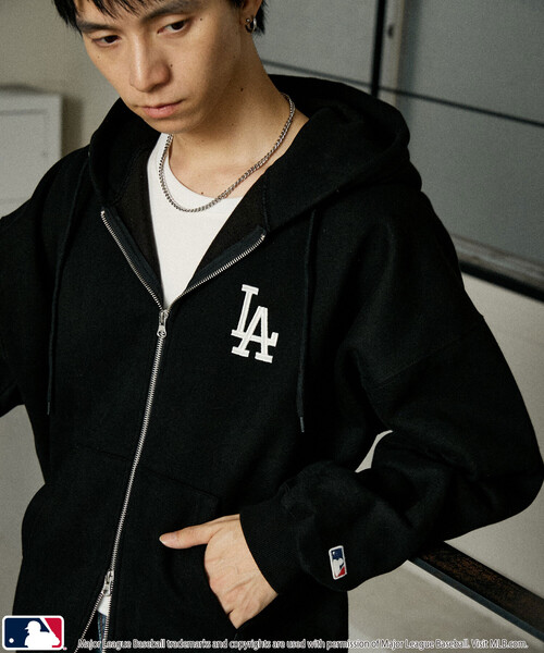 「MLB」 ジップアップパーカー「PUBLUXコラボ」 MEDIUM アッシュグレー メンズ_画像3