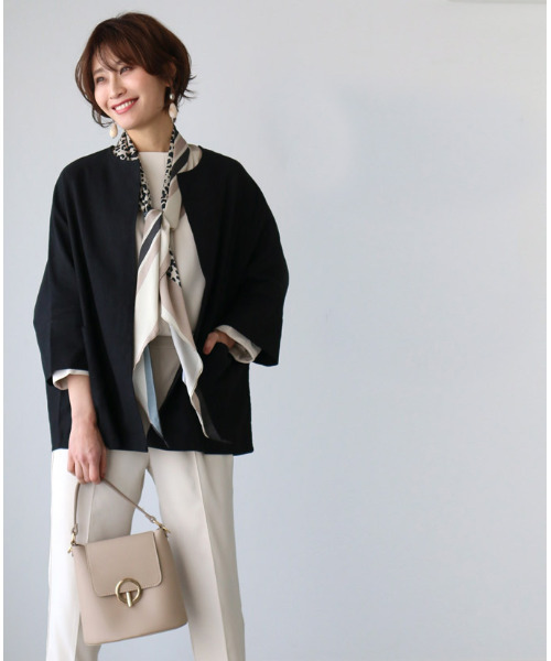 Ehrestyleエーレスタイル ノーカラーショート丈コート・ジャケット 黒 Ehre style ジャケット ショート丈 アウター ブラック ゆったり