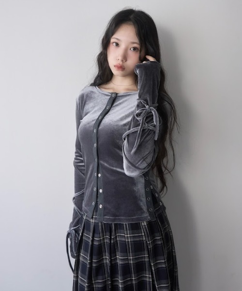 未使用タカダンスベロアリボントップス mellowneon（メロウネオン） tシャツ ベロアリボントップス レディース