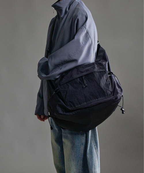 ショルダーバッグ 10A26 2WAY ショルダーバッグ メンズ レディースの画像