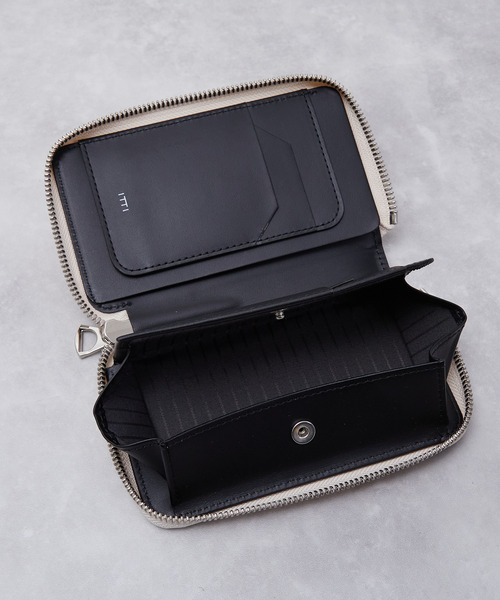 美品 ITTI CRISTY SMART MID WLT .5 / CARNO ITTI 財布 イッチ / CRISTY SMART MID WLT.5 NUME CARNO