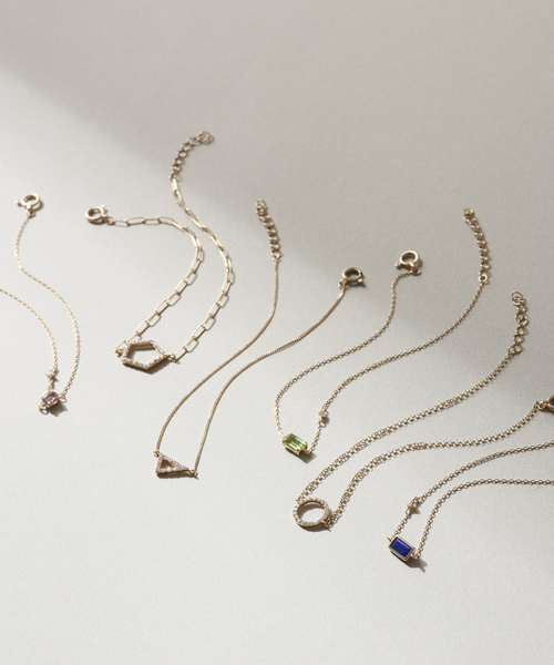 Lilas ブレスレット トライアングルダイヤブレスレット K10 レディース 