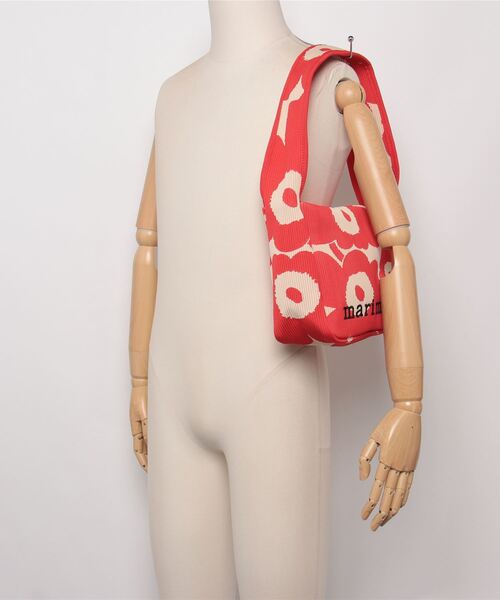 Knitted Bag Large Unikko ショルダーバッグ Knitted Bag Large Unikko ショルダーバッグ | Maija Isola