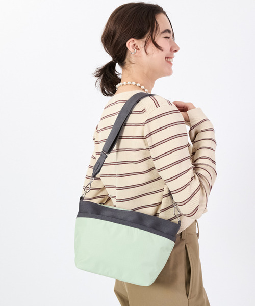 LeSportsac ショルダーバッグ バッグ SMALL BUCKET BAG