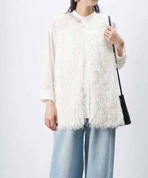 LADY LUCK LUCA（レディラックルカ） ベスト ジレ LC/LLL フェザー