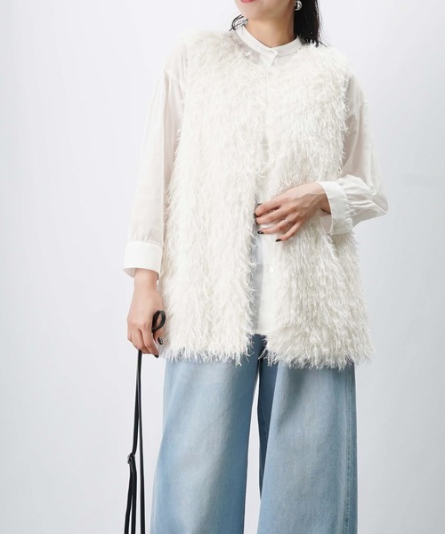 LADY LUCK LUCA（レディラックルカ） ベスト ジレ LC/LLL フェザー