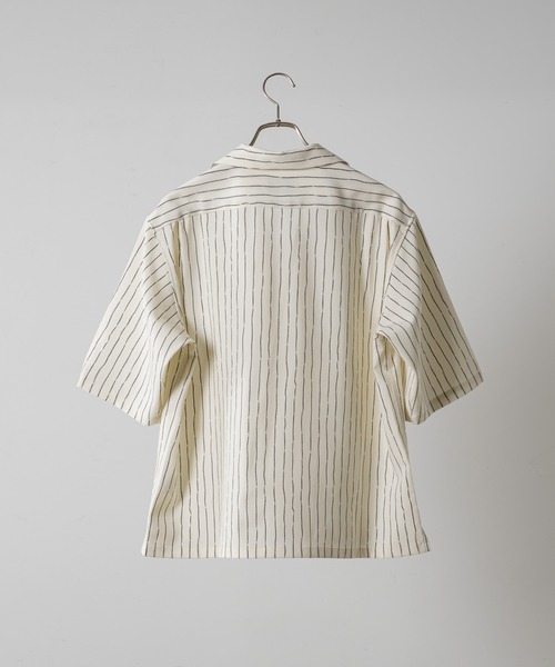 「soerte」 半袖シャツ 3 ブラック メンズ_画像3