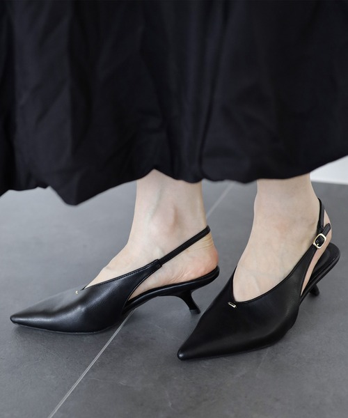 SESTO（セスト） パンプス カーブヒールひとさじゴールドバック