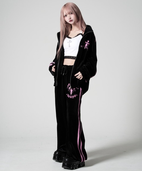 REFLEM（レフレム） ジャージ 「REFLEM/レフレム」クロス刺繍ベロア