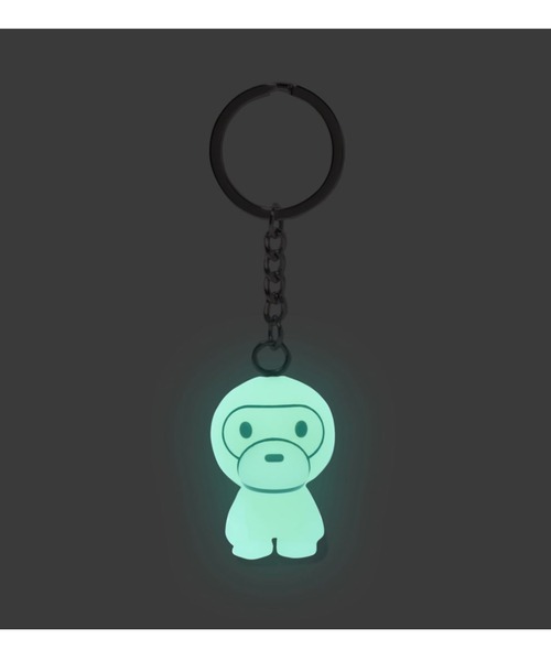 A BATHING APE（アベイシングエイプ） キーホルダー GLOW IN THE DARK